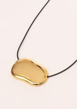 Load image into Gallery viewer, Clo Cord Necklace Gold