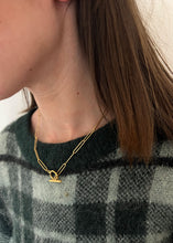Load image into Gallery viewer, Sky T-bar Necklace Gold
