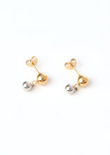 Load image into Gallery viewer, Adz Ball Stud Earrings