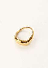 Load image into Gallery viewer, Bil Wave Ring Gold