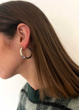 Load image into Gallery viewer, Pia Hoop Silver Large