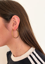 Load image into Gallery viewer, Sid 40mm Hoop Gold