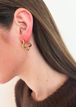 Load image into Gallery viewer, Star Hoop Gold