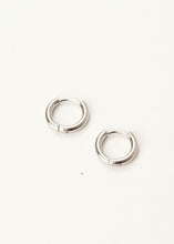 Load image into Gallery viewer, Sid 10mm Hoop Silver
