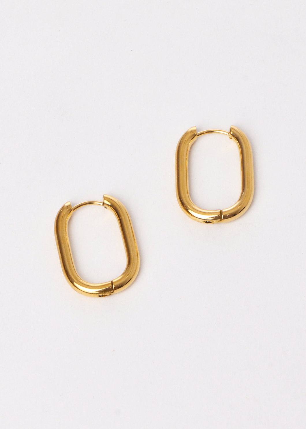 Ria Rectangle Hoop Gold