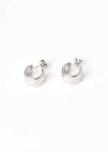 Load image into Gallery viewer, Jax Hoop Silver

