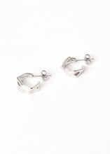 Load image into Gallery viewer, Lia Hoop Silver
