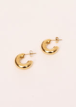 Load image into Gallery viewer, Asa Chub Hoop Gold
