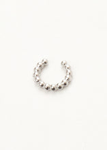 Load image into Gallery viewer, Ray Bubble Ear Cuff Silver
