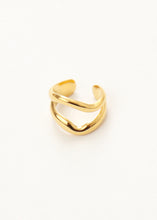 Load image into Gallery viewer, Lux Wave Ear Cuff Gold
