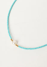 Load image into Gallery viewer, Max Pearl Necklace Turquoise
