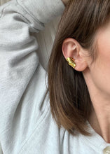 Load image into Gallery viewer, Pip Wide Ear Cuff Gold
