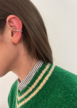 Load image into Gallery viewer, Ray Bubble Ear Cuff Silver
