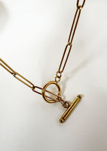 Load image into Gallery viewer, Sky T-bar Necklace Gold
