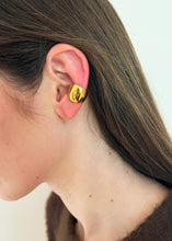 Load image into Gallery viewer, Rex Wide Ear Cuff Gold
