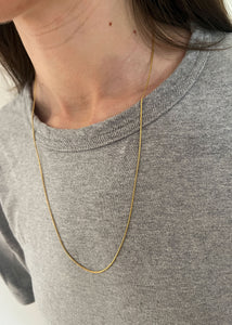 Kye Thin Snake Necklace Gold