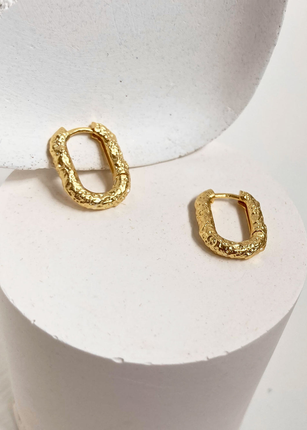 Row Textured Rectangle Hoops Gold